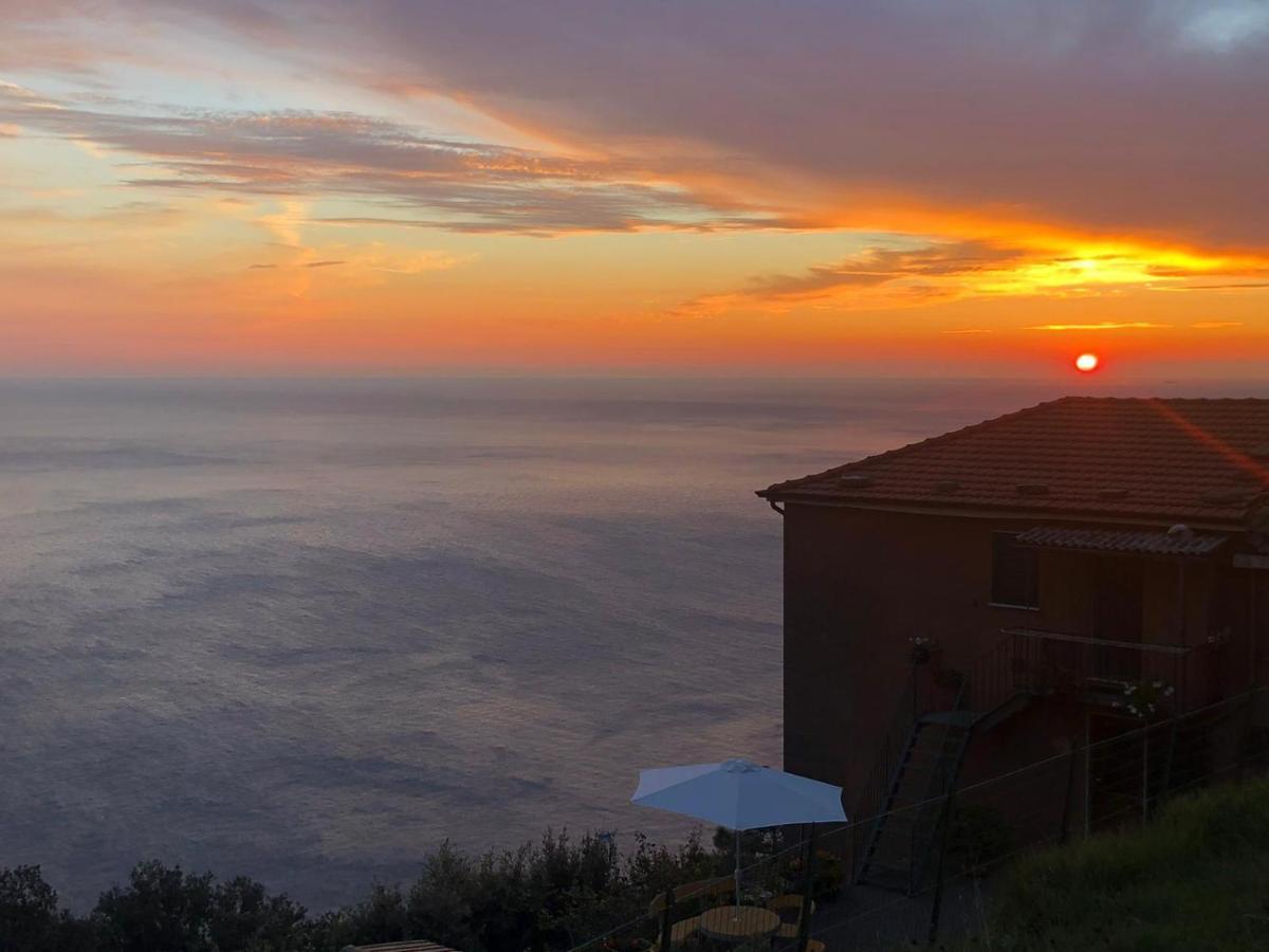 San Bernardino Ca Di Dome Appartamento Vista Mare מראה חיצוני תמונה